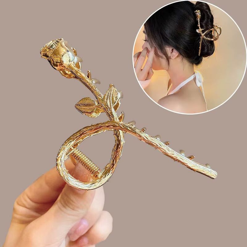 Simple Metal Hollow Out Geometric Hair Claw Ladies Elegant Hair Accessories Cross Crab Bath Clip for Women Fashion Girl Headwear