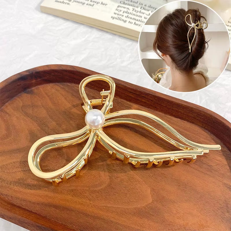 Simple Metal Hollow Out Geometric Hair Claw Ladies Elegant Hair Accessories Cross Crab Bath Clip for Women Fashion Girl Headwear