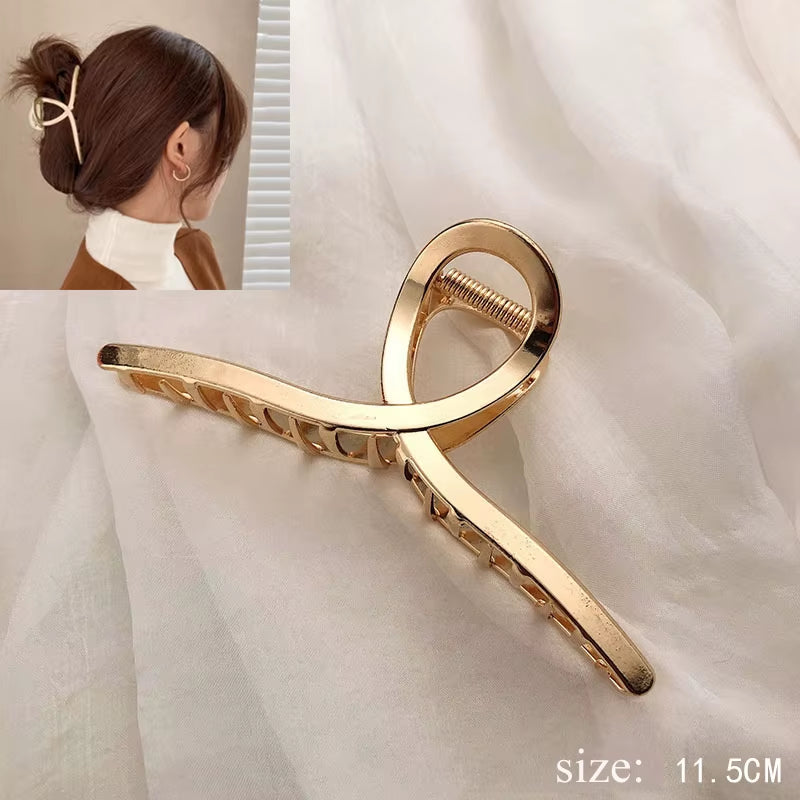 Simple Metal Hollow Out Geometric Hair Claw Ladies Elegant Hair Accessories Cross Crab Bath Clip for Women Fashion Girl Headwear